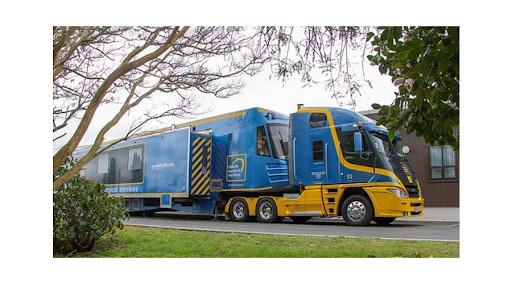 A NZ surgical bus sees surge in demand for cancer surveillance and medical services A great need in the Solomons if only it was possible